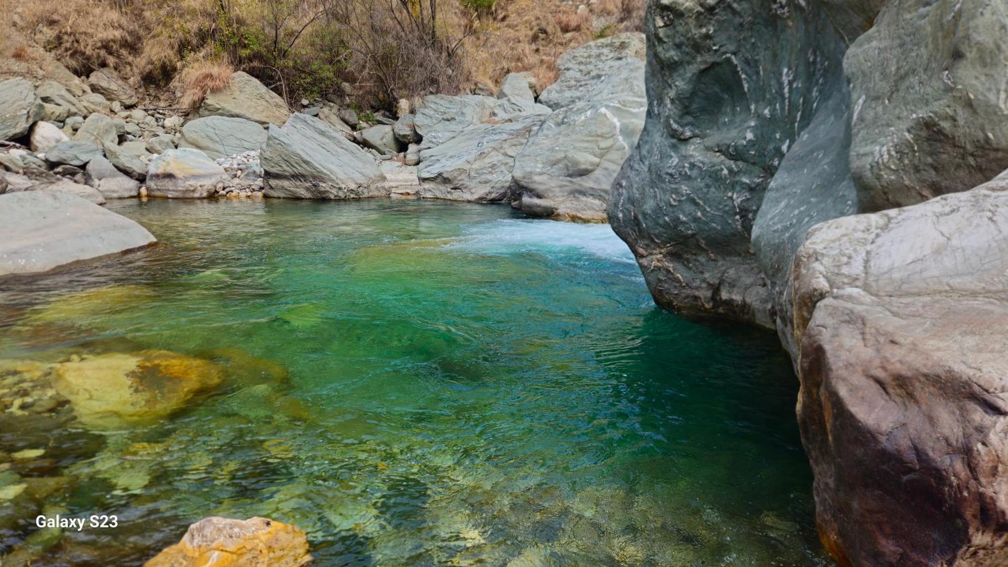 The Fiza Retreat Tirthan Banjār Dış mekan fotoğraf