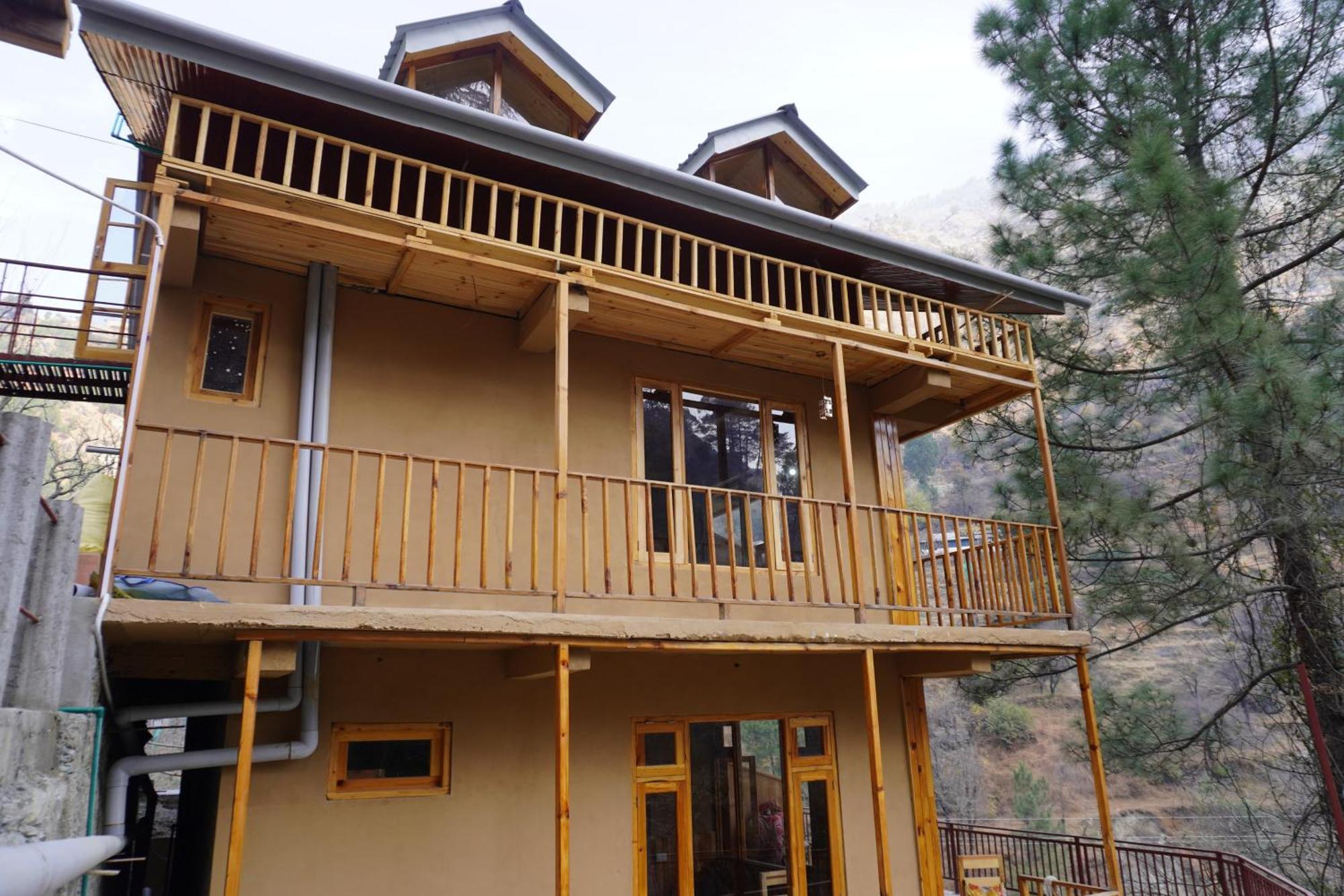 The Fiza Retreat Tirthan Banjār Dış mekan fotoğraf